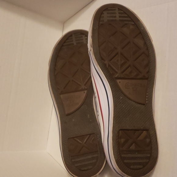 Converse Chuck Taylor All Star Classic Low Top White Sneaker Mens 7  Womens 9 - Picture 4 of 4